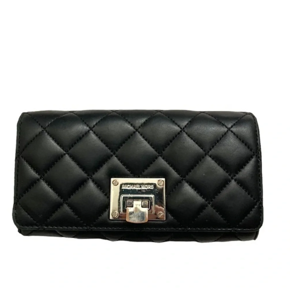Michael kors quilted black leather wallet